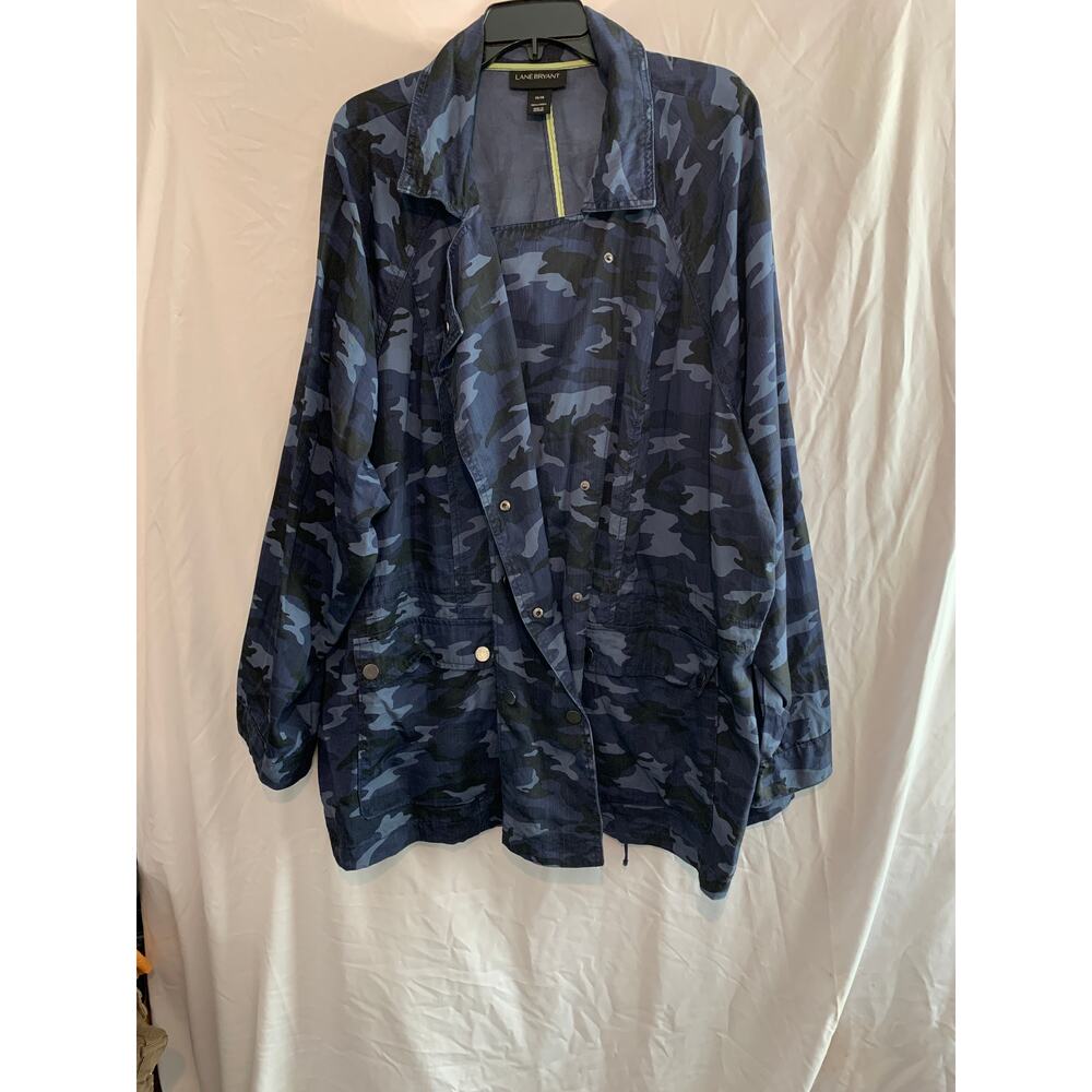 Lane Bryant Camouflage Jacket Top Camo Snap Lyocell Size 26/28 Cinch Waist - Picture 2 of 5